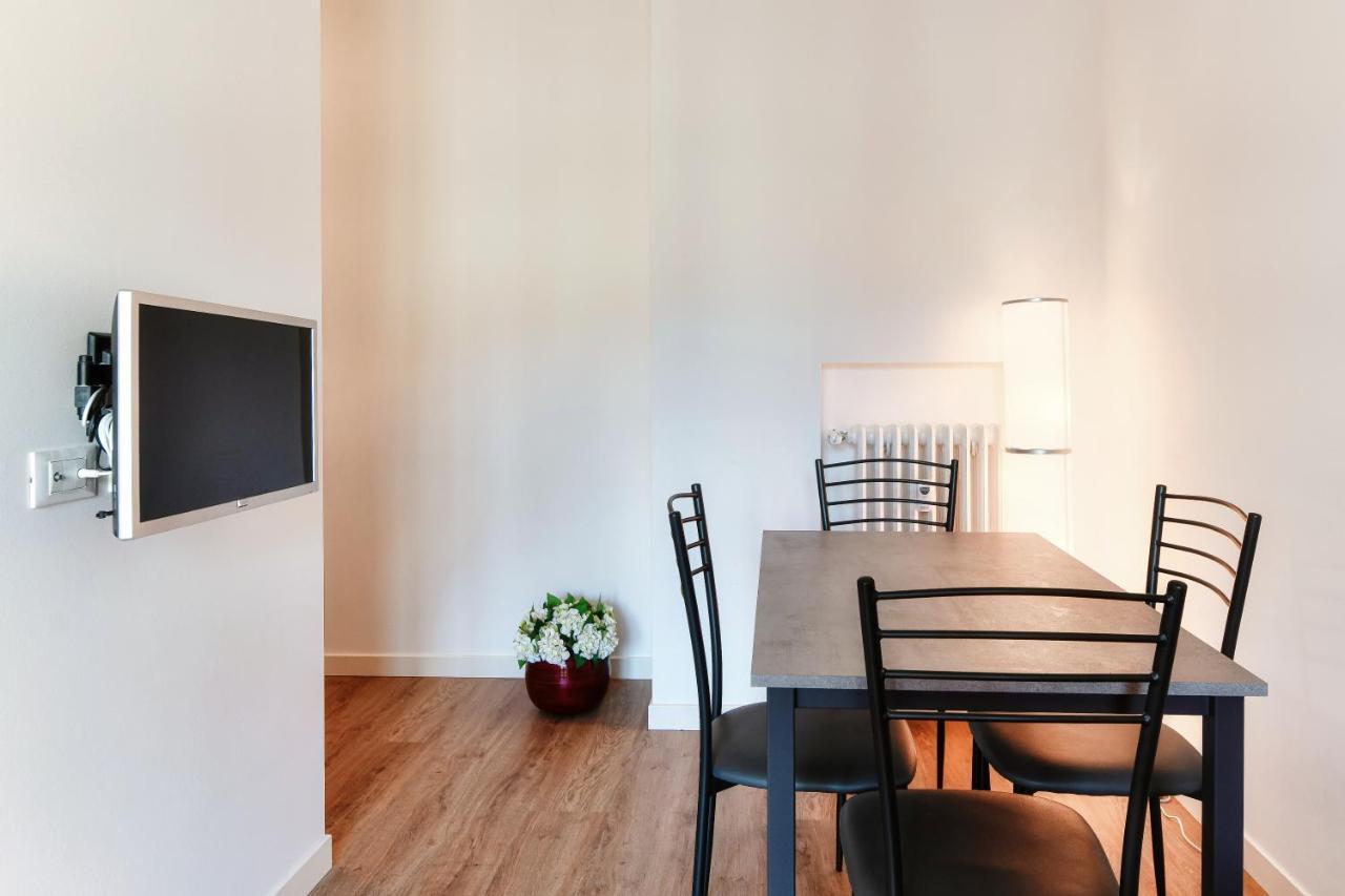 科莫Joivy Superb Flat With Balcony公寓 外观 照片
